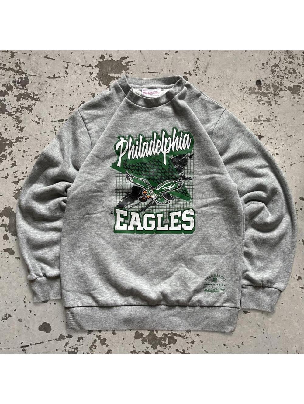 Womens Mitchell and Ness Kelly Green Philadelphia Eagles sweatshirt Size L